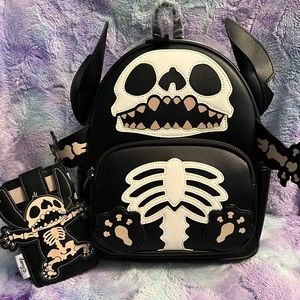 Skeleton Stitch w/ Cardholder